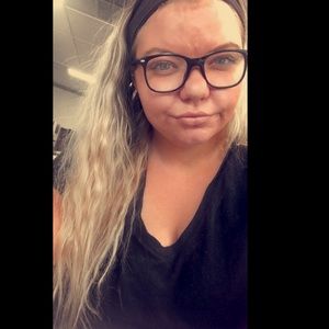 Meet your Posher, Kaylee